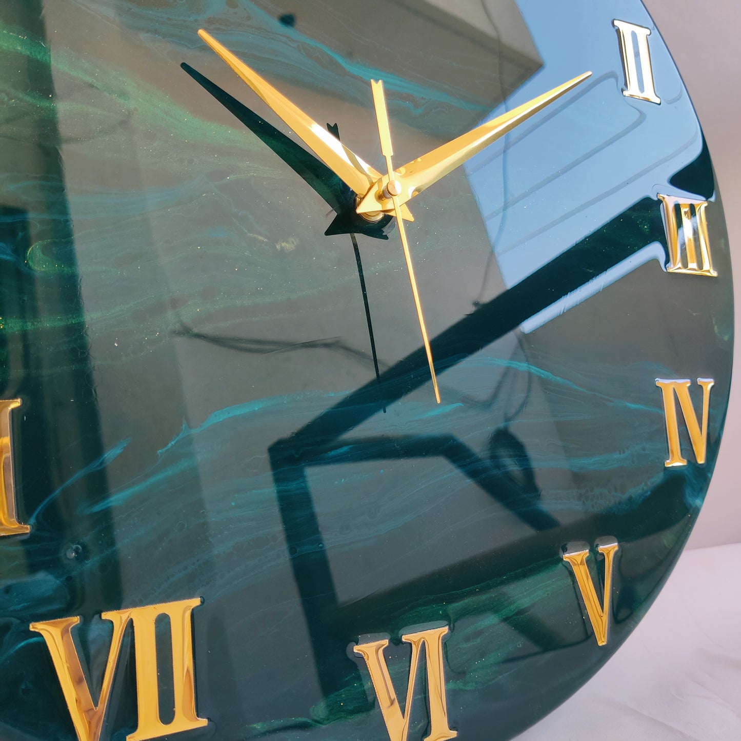 Jungle Green The luxury ResinArt Resin Wall Clock