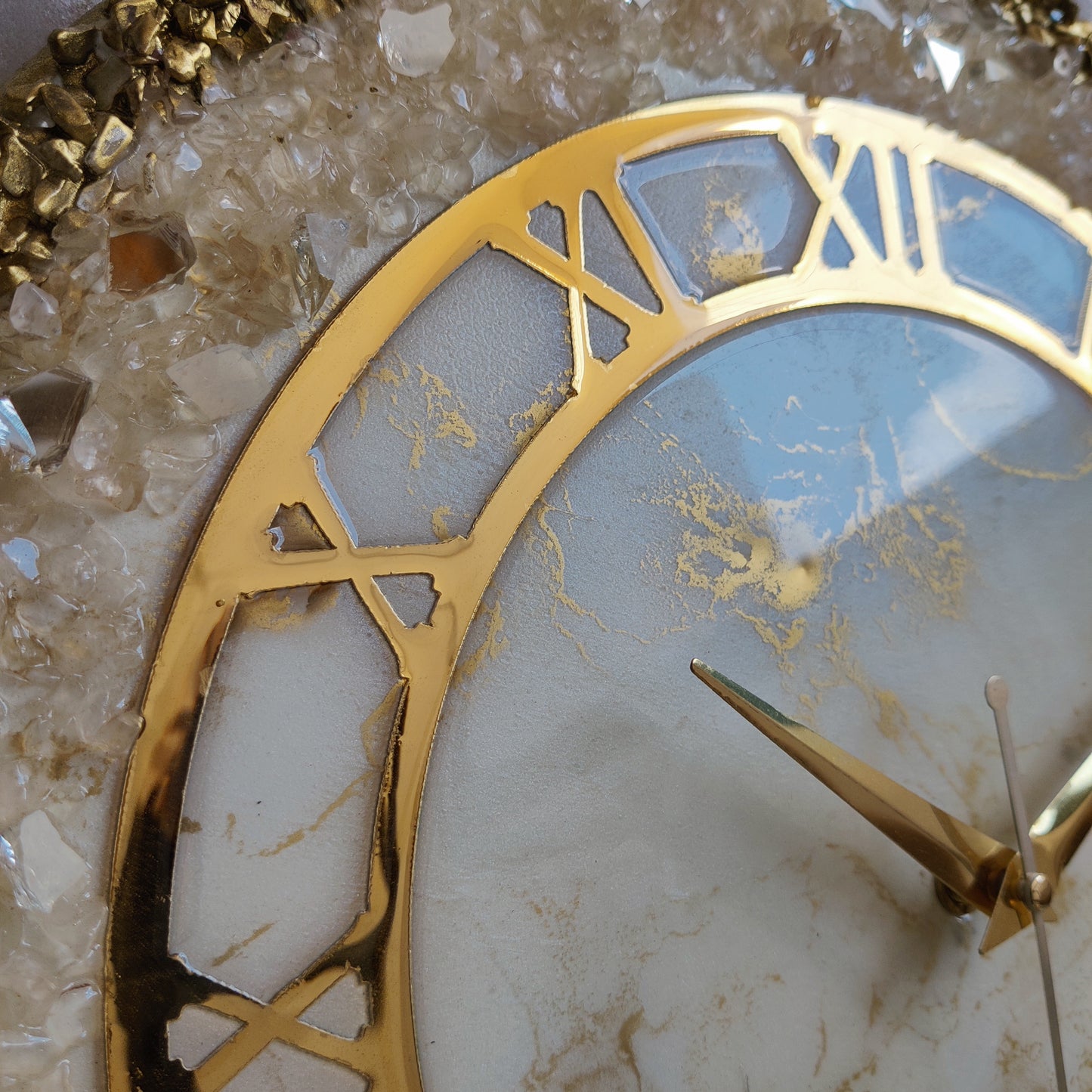 Cream Stone With Gold Border Resin Wall Clock