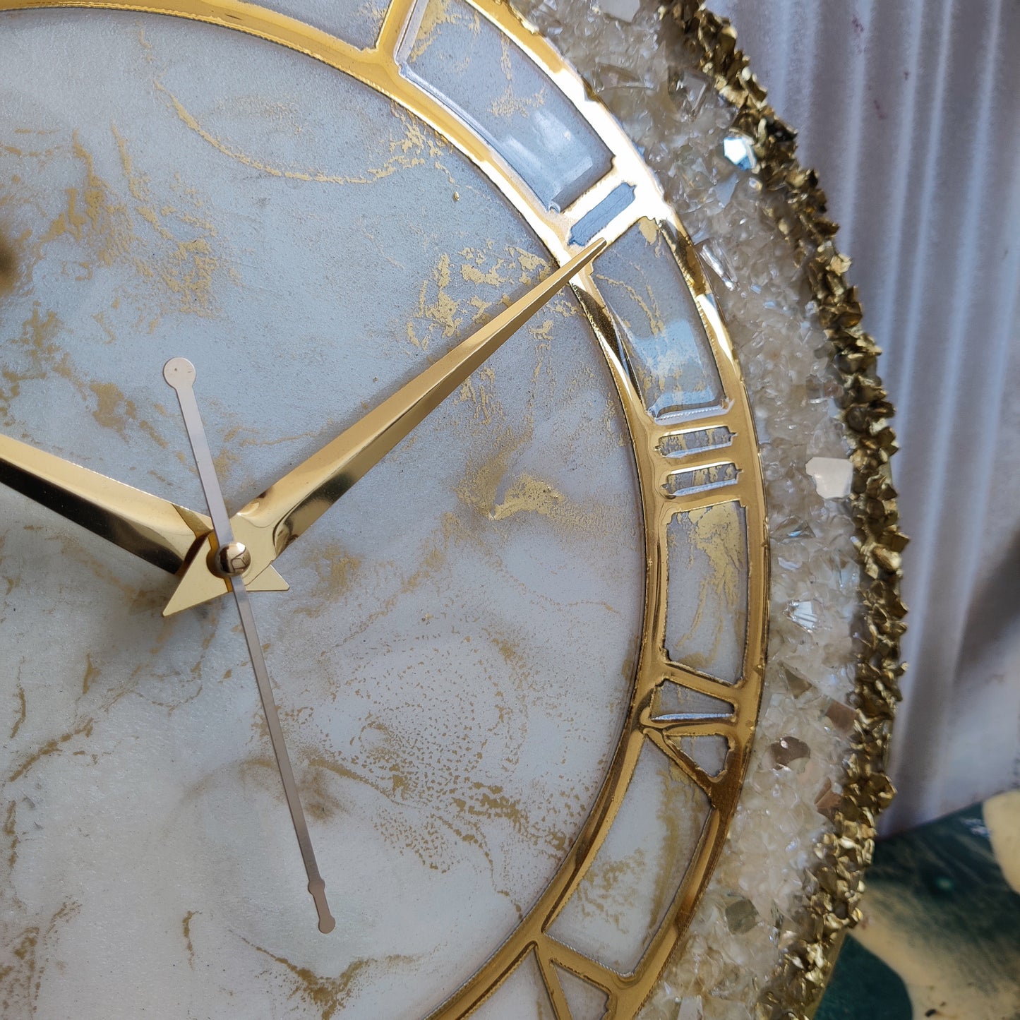 Cream Stone With Gold Border Resin Wall Clock