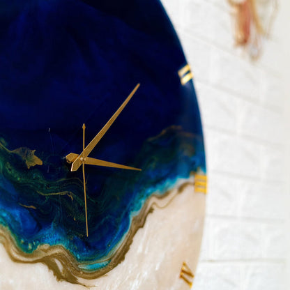 Royal Elegant Blue Resin Wall Clock