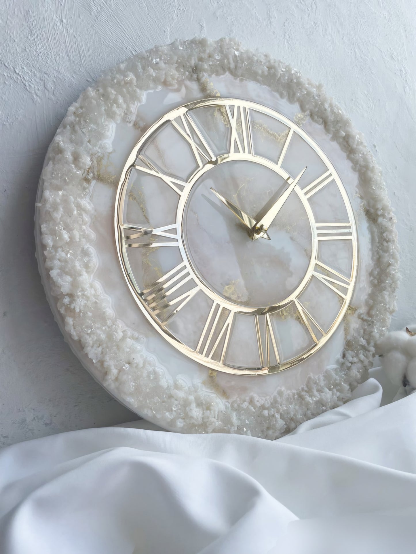 Cream Stone Art piece With Gold Flames Resin Wall Clock