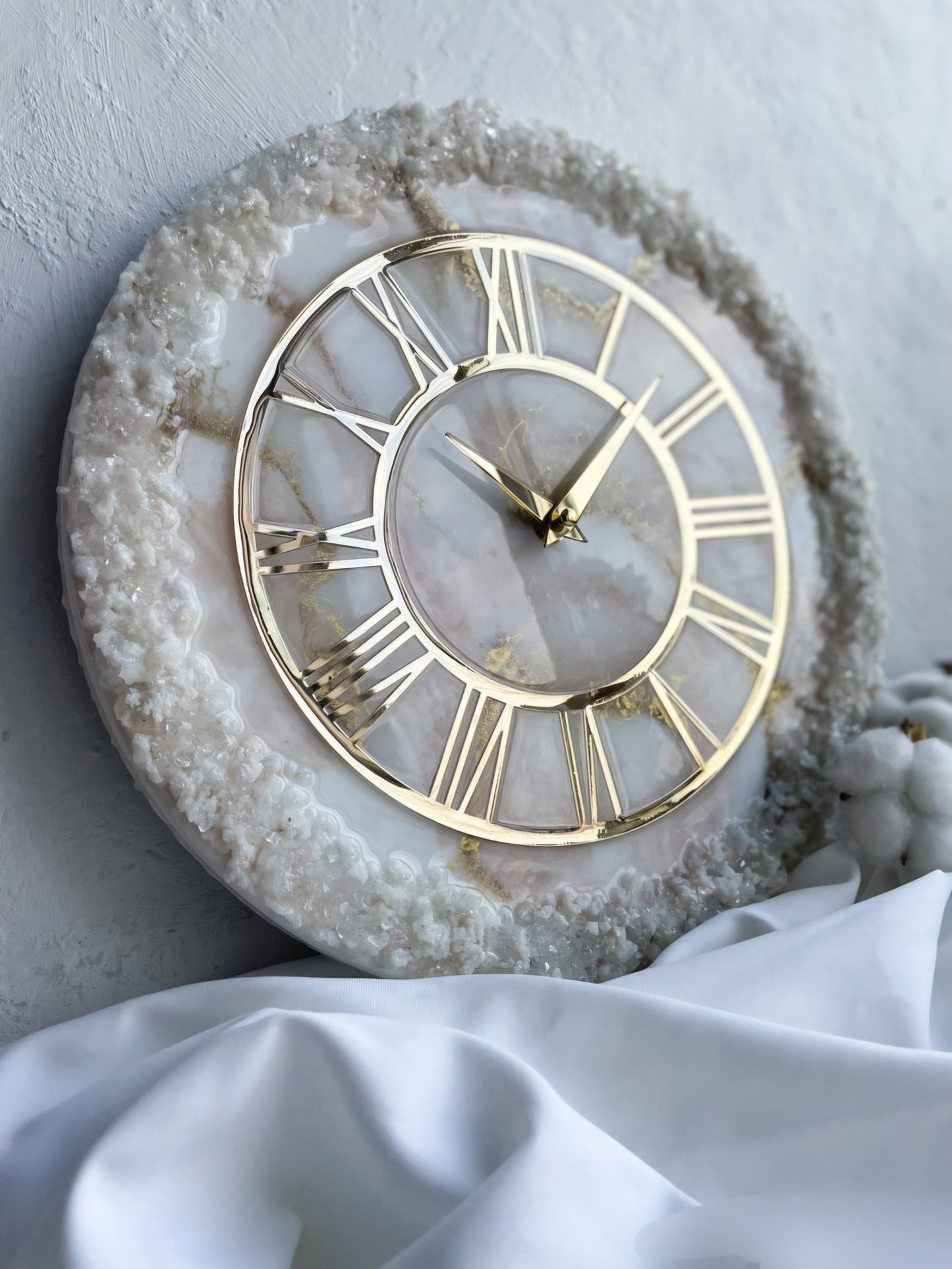 Cream Stone Art piece With Gold Flames Resin Wall Clock