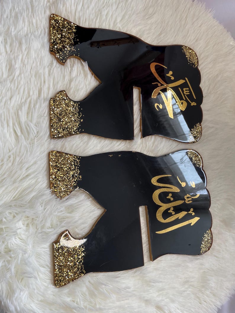 Black Resin Book Holder Resin (Rehal)