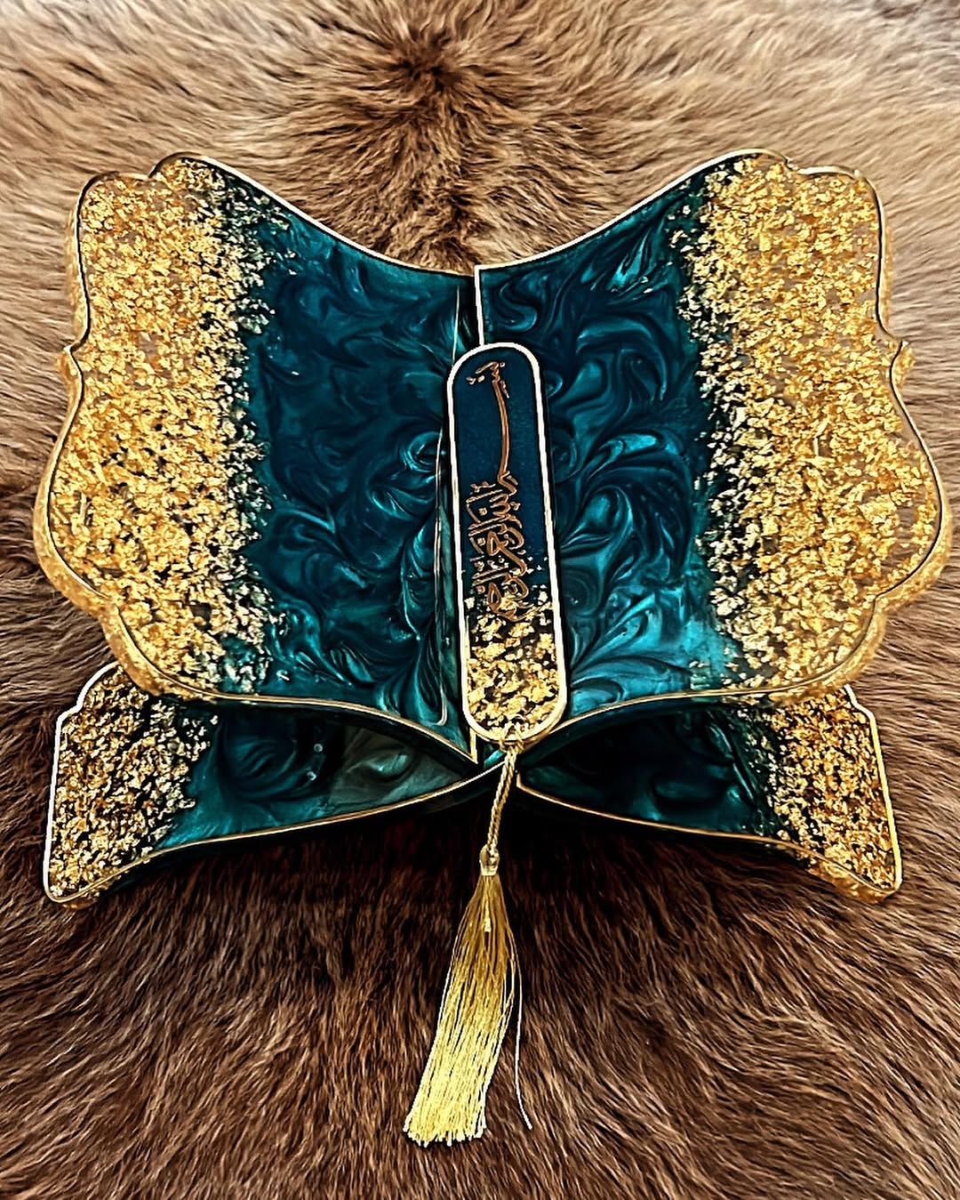 Peacock Green & Gold Book Holder Resin (Rehal)