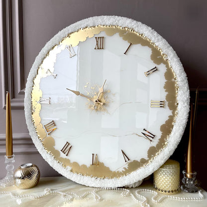 Elegant Snow White The luxury Resinart Resin Wall Clock