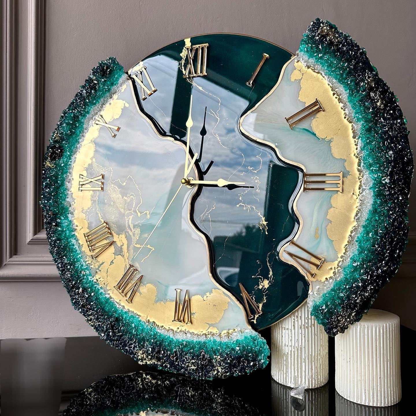 Forest Green Feather The luxury Resinart Resin Wall Clock